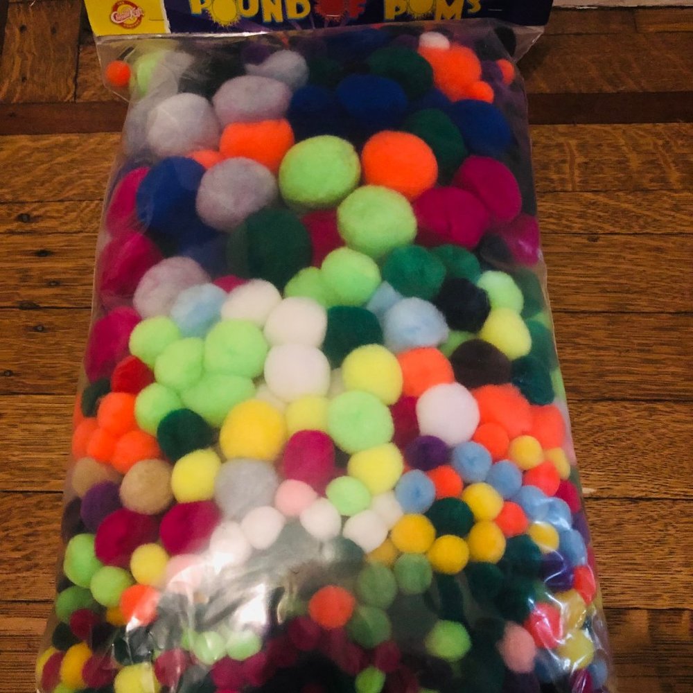 1 Pound Bag of Pom Poms